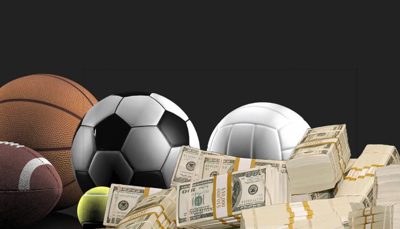 Play Online Football Games and Earn From It